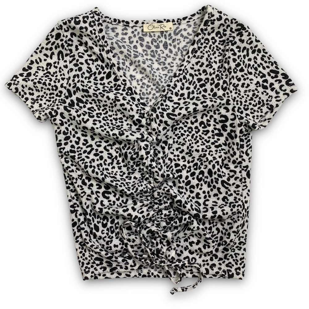 Olivia Rae Leopard Top with Runched tie in the center.